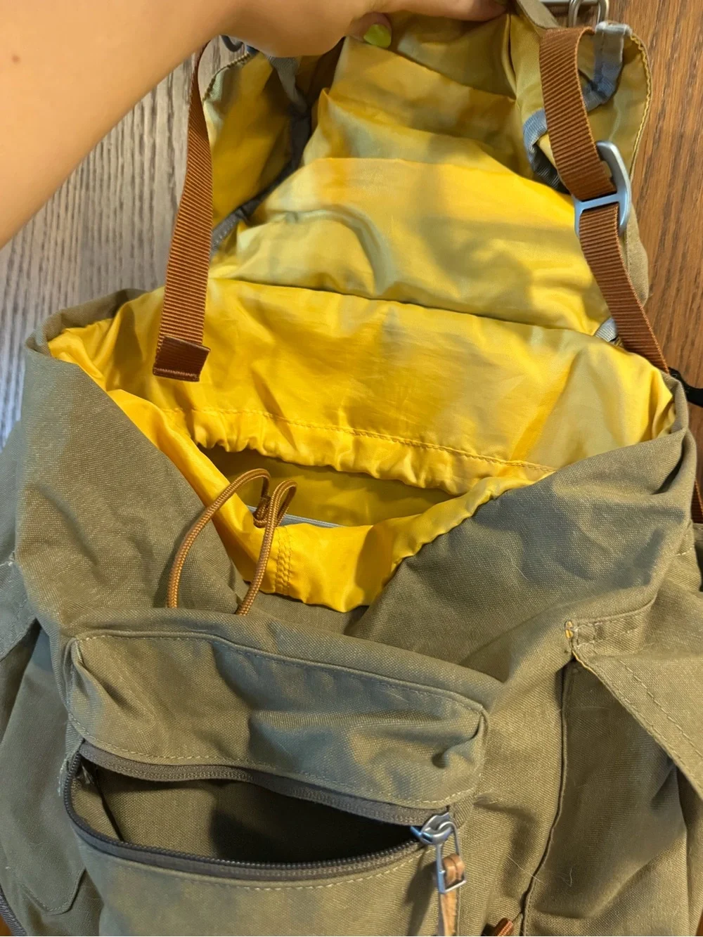 Eddie Bauer Olive Canvas Daypack with Brown Straps